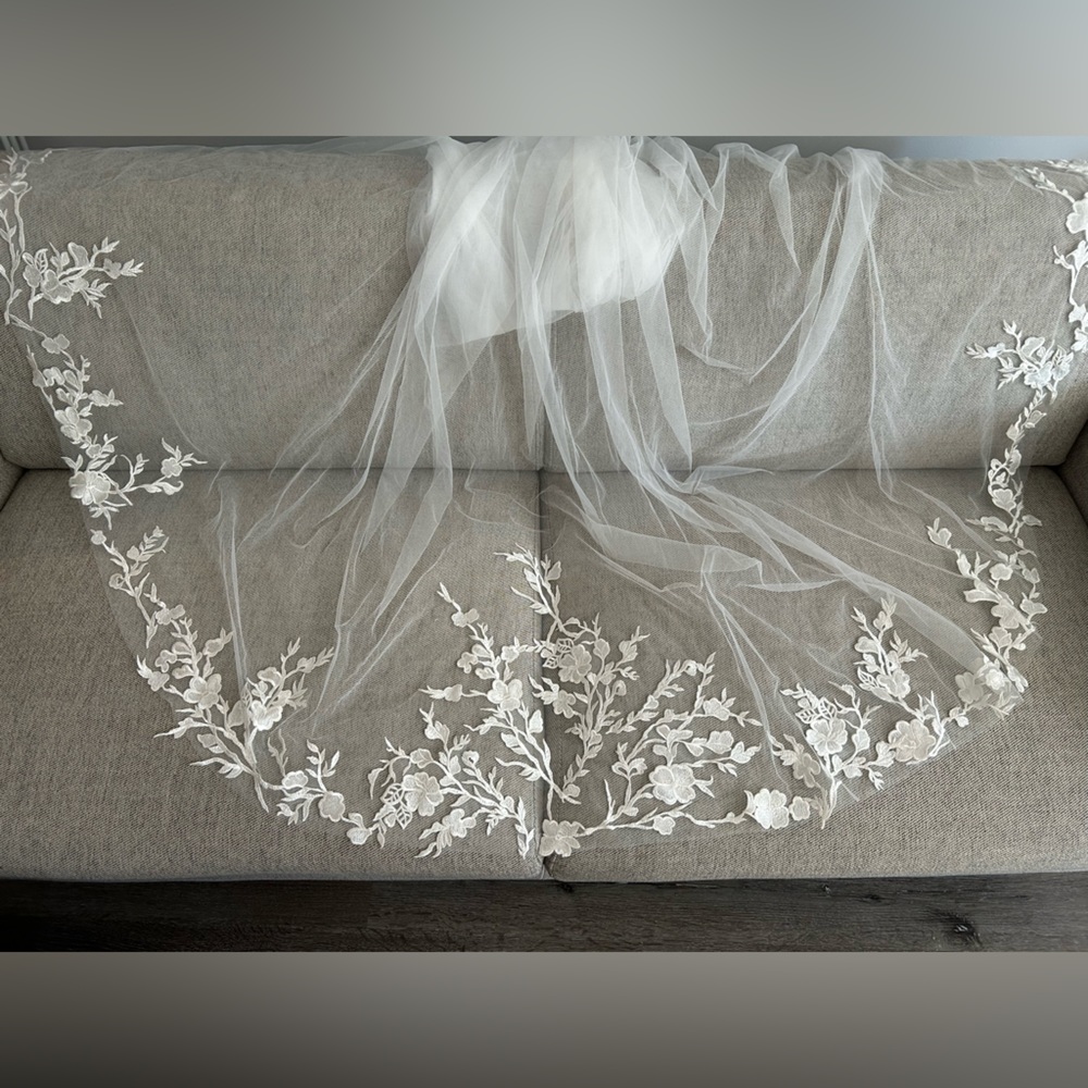Cathedral Tulle Floral Wedding Veil with Comb - Picture 5 of 7
